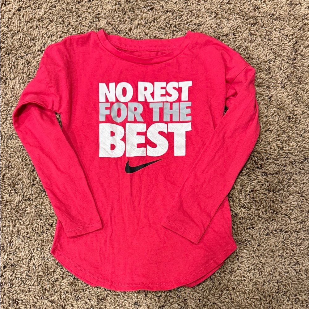 Nike girls shirt 4t